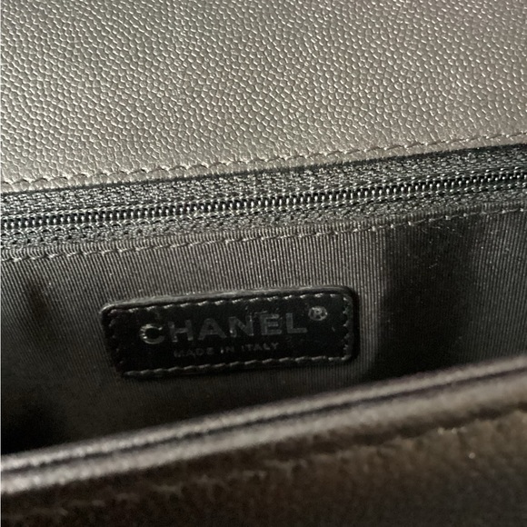 SOLD Chanel So Black New Medium Boy - Picture 9 of 10